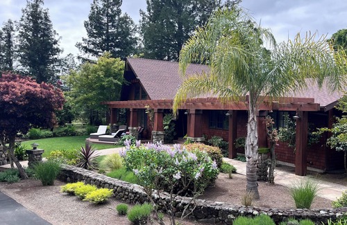 Sonoma House | Secluded Arts and Crafts Wine Country Estate