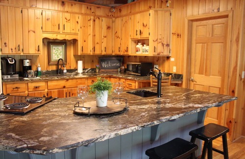 Wilson Creek House | Secluded Cabin near VA Creeper Trail. WiFi-A/C-Hot Tub-Deck-Grill-Pond-Firepit!