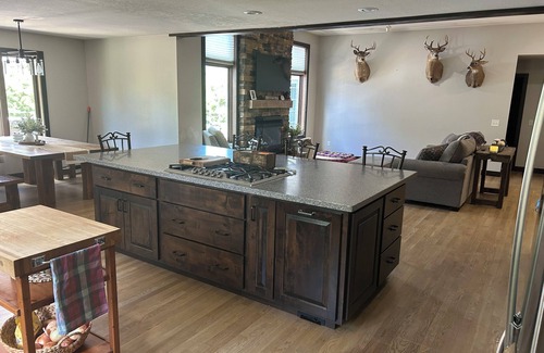 Woodville House | Secluded Country Retreat with Pool & Event Space, Perfect for Weddings/Groups