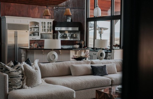 North Snyderville Basin House | Secluded Luxury Ranch Estate on Scenic & Tranquil Acreage