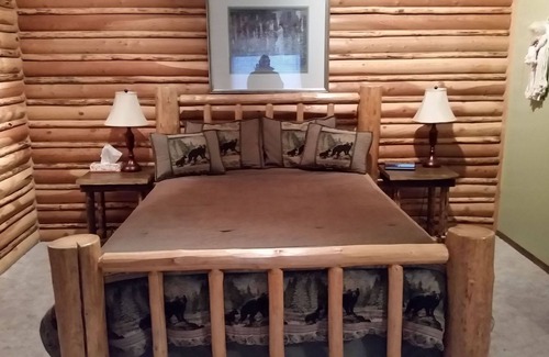 Kila Cabin | Secluded Mountain Cabin, Only Short Drive To Kalispell and Glacier N.P.