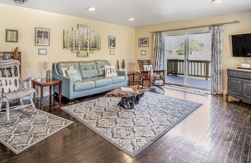 Orick House | Secluded retreat with easy access to town and beach, free WiFi, and deck