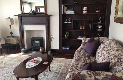 Gettysburg Apartment | Second floor of Gettysburg's historic home