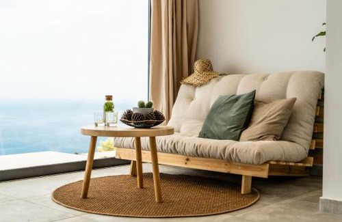 Evgiros Hotel | SECRET HILL