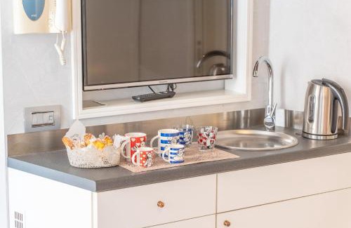 Roman Ghetto Apartment | Secret Studio Retreat in the Heart of the Ghetto by Houseeds