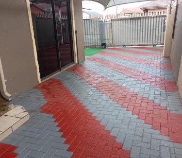 Kagiso House | sediba guest house