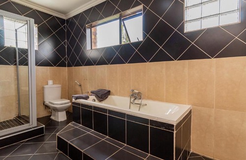 Laudium Bed & Breakfast | See You There Accommodation 2