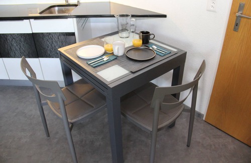 Spiez Apartment | Seepark, directly on the lake