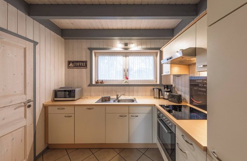 Mirow House | Seeschwalbe Classic 285 - Großzügiges Ferienhaus mit Eigener Sauna und Whirlpool