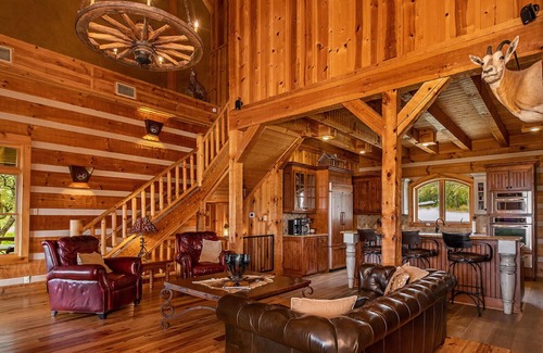 Voca Cabin | Selah Springs Ranch- Large Family Reunion/Retreat Ranch on the River- Sleeps 60