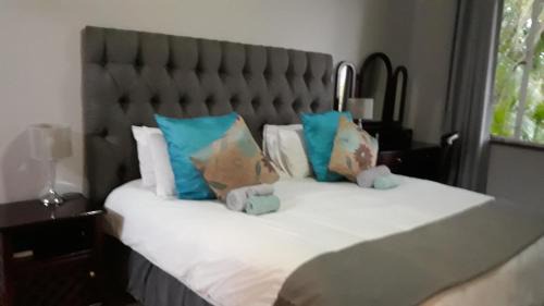 Malelane Bed & Breakfast | Selati 103 Guest Cottages