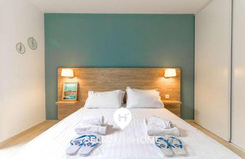 Le Lavandou Apartment | SELECT' - Appartement avec douche extérieure et piscine - 180SUD-E02