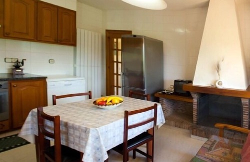 Sant Esteve de Llemena Cottage | Self catering La Roureda for 12 people