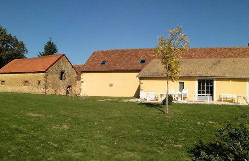Saint-Georges-du-Bois Cottage | Self catering in Saint-Georges-du-Bois Pays de la Loire Sarthe (72)