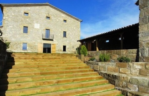 Vilanova de l'Aguda Cottage | Self catering cottage La Torra de Ribelles for 15 people