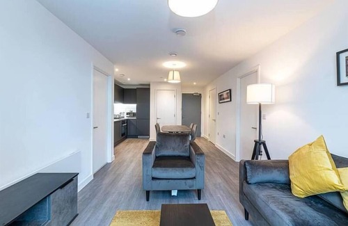 Old Trafford Apartment | Self Catering Accommodation Manchester