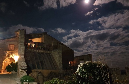 Les Piles Cottage | Self catering Can Gasol for 12 people
