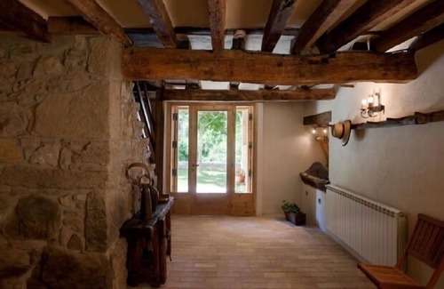 Vidra Cottage | Self catering Mas Quintana de Ciuret for 16 people