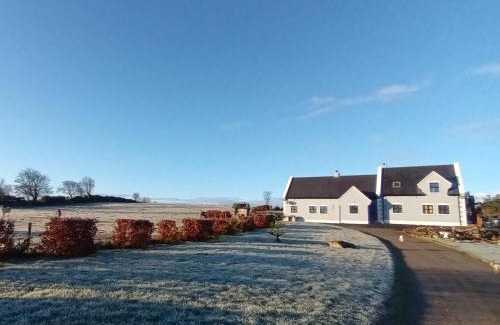 Keadue Apartment | Self catering upstairs apartment at Tradcottage