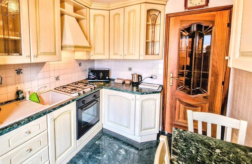 Aurelio Apartment | Self check-in H24 3 minutes from Metro Battistini. Quiet and cozy.