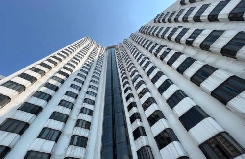 Nana Apartment | SelfCheckIn Omni Tower Sukhumvit4 NaNa Asoke BTS MRT Hispeed WiFi Pool&Gym