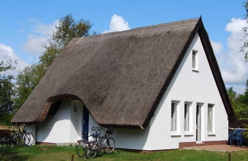 Hiddensee Apartment | Semi-detached house with terrace - semi Hiddensee in Vitte