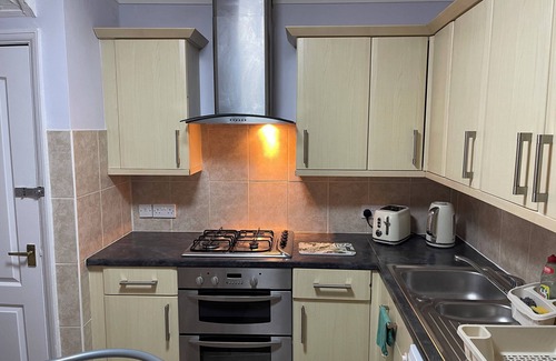 Rushmoor District House | Semi Detached House in Aldershot