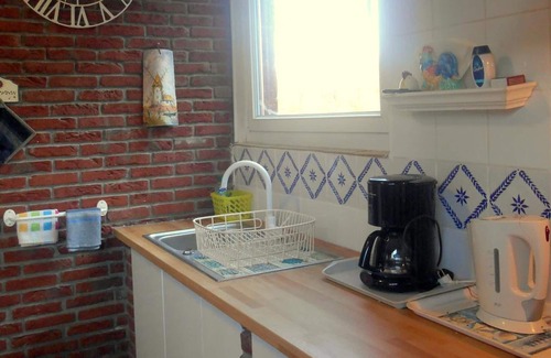 Willies Cottage | Semi-detached house in Willies with private garden and children's games