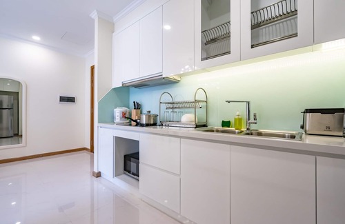 District 3 Apartment | SEN.SAIGON 2812A Plus 1 BR Vinhome Central Park
