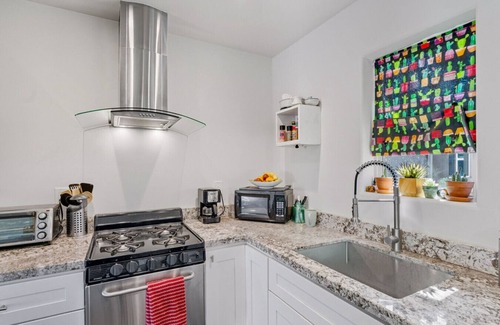 Palo Verde House | Seneca 1Bed1Bath Guesthouse