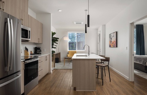 Encanto Hotel | Sentral Alloy Midtown