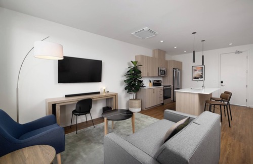 Encanto Hotel | Sentral Alloy Midtown