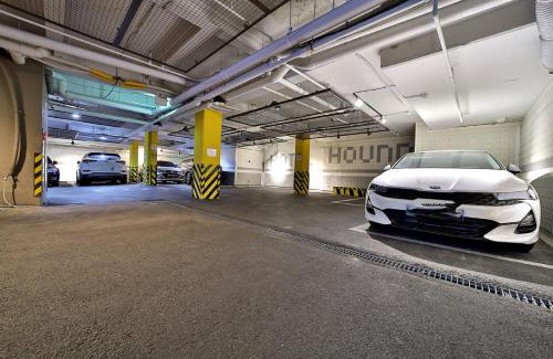 Busanjin Hotel | Seomyeon Hound Hotel 1st Street