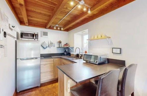 Eureka Cottage | Sequoia Cottage
