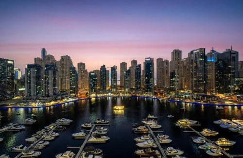 Dubai Marina Apartment | Seraya Residences at Marina Yacht Club - Vida Marina