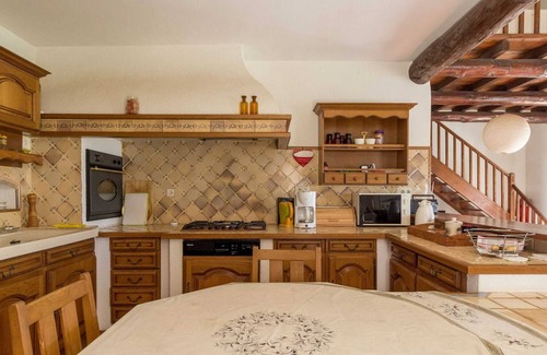 Saignon Villa | Serena Villa in Saignon with Private Swimming Pool