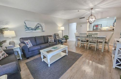 Arcadian Shores Cabin | Serene 2 bed, 2 bath lodge, with amenities, 101AC lodge