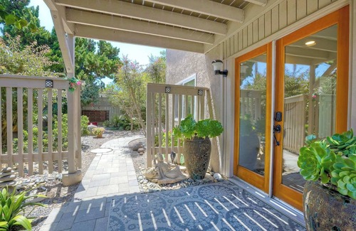 Leucadia House | Serene Coastal Home Sleeps 8 1 Mile From Beach!