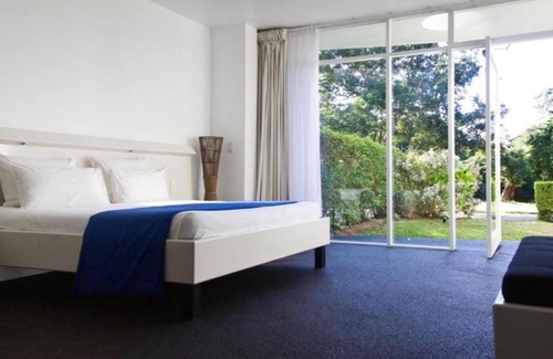 St. Lucia Bed & Breakfast | Serene-estate Boutique Guesthouse