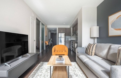 Civic Center Apartment | Serene Hayes Valley 1BR w/Movie Theater, nr Bars & Shops, by Blueground
