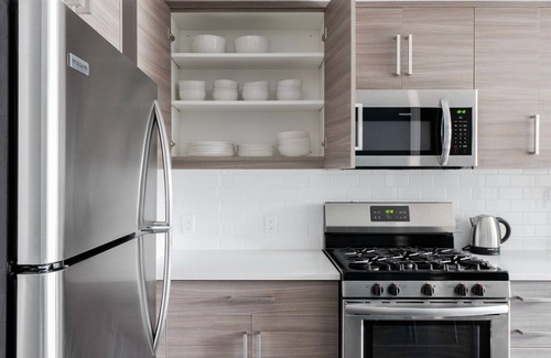 Civic Center Apartment | Serene Hayes Valley 1BR w/Movie Theater, nr Bars & Shops, by Blueground