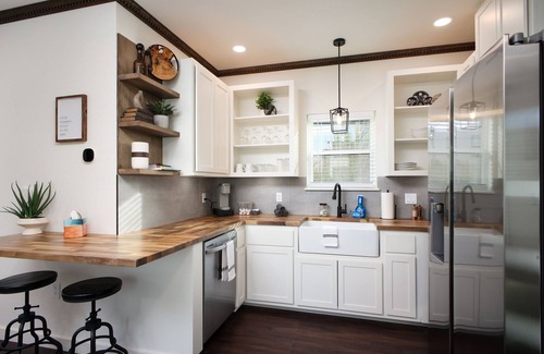 Spring Branch House | Serene Hill Country Casita ~ Scenic View ~ Patio