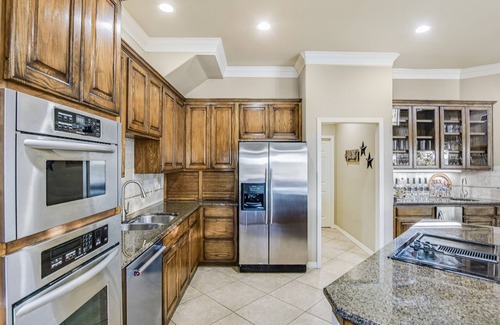 Spicewood House | Serene Lake Front Home in the Hill Country