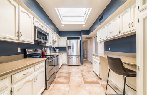 Pueblo Villas House | Serene Pueblo Style Townhome in Scenic North Central Tucson