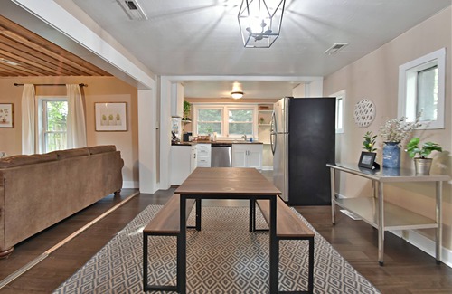Knoxville House | Serene Retreat: 2BR House w/Wooded View & BBQ grill, Pets OK!