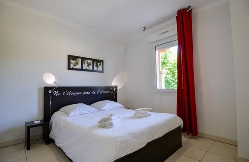 Azille Hotel | Serene Retreat Near Carcassonne: Apartments with Kitchen, Seasonal Pool, & Wi-Fi
