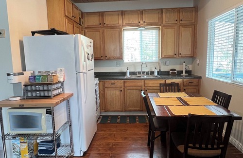 Arrowbear Lake Cabin | Serene Running Springs cabin. A cozy retreat steps to the National Forest