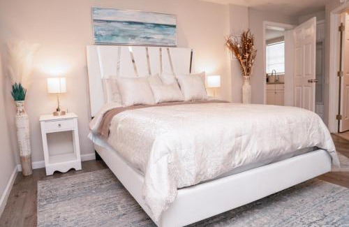 Jacksonville Apartment | Serene Studio Retreat