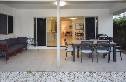 Dicky Beach House | Serenity Beachhouse @ Dicky Beach