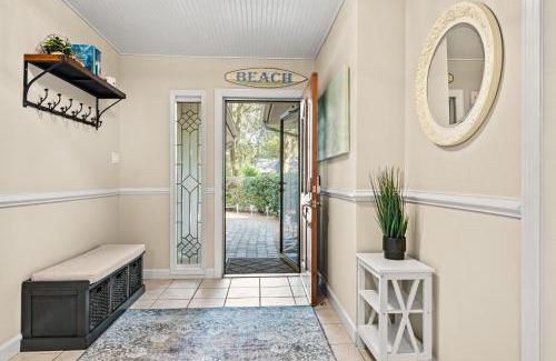 Lawton Woods House | Serenity by the Sea